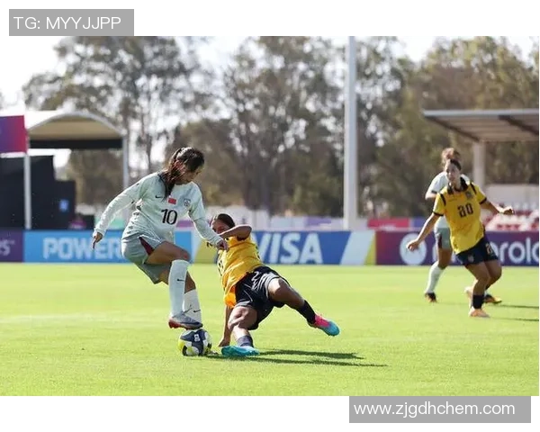 宋语失误被断图雷空门得分 U17美国女足4-1领先扩大优势